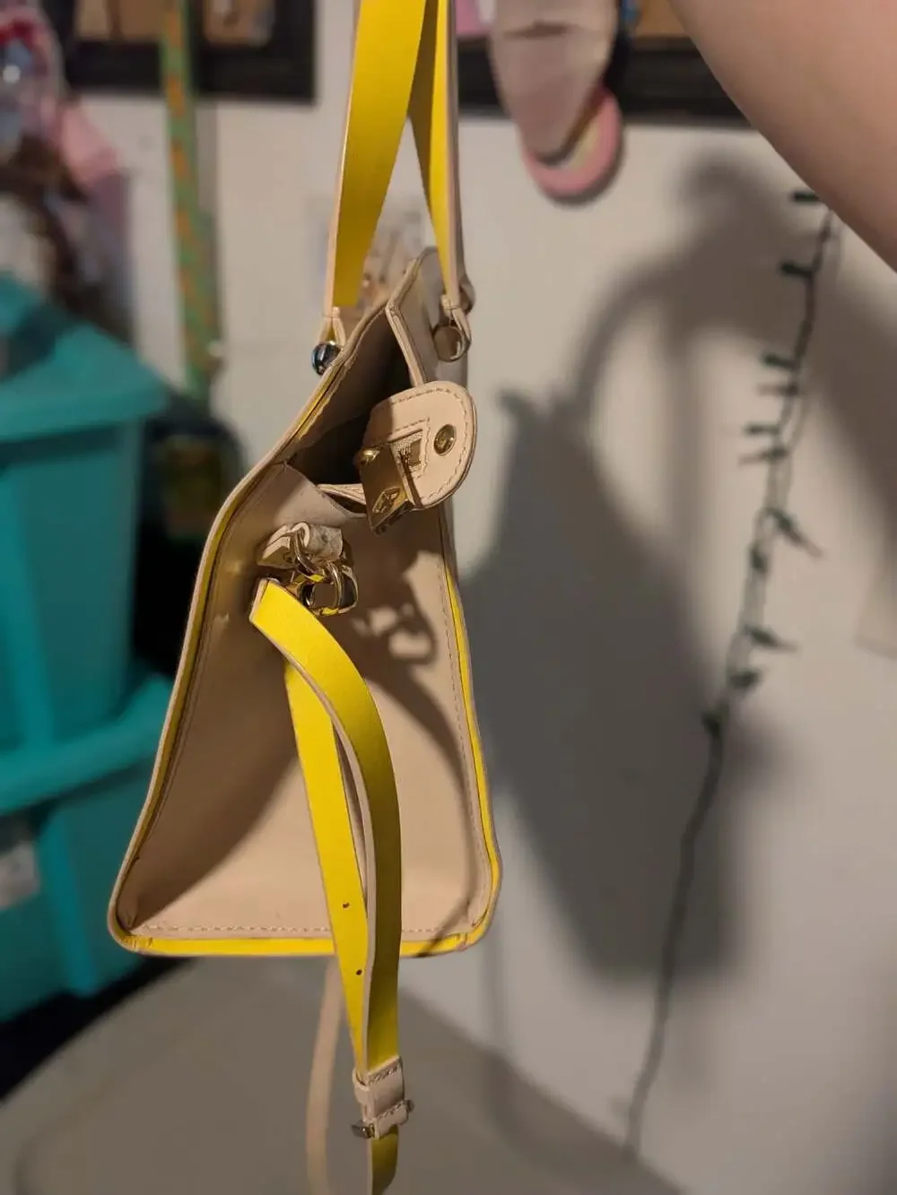 Kate Spade Arbour Hill Kyra Beige Yellow Leather Satchel Crossbody Bag